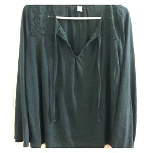 Old Navy Lace Top with bell sleeves